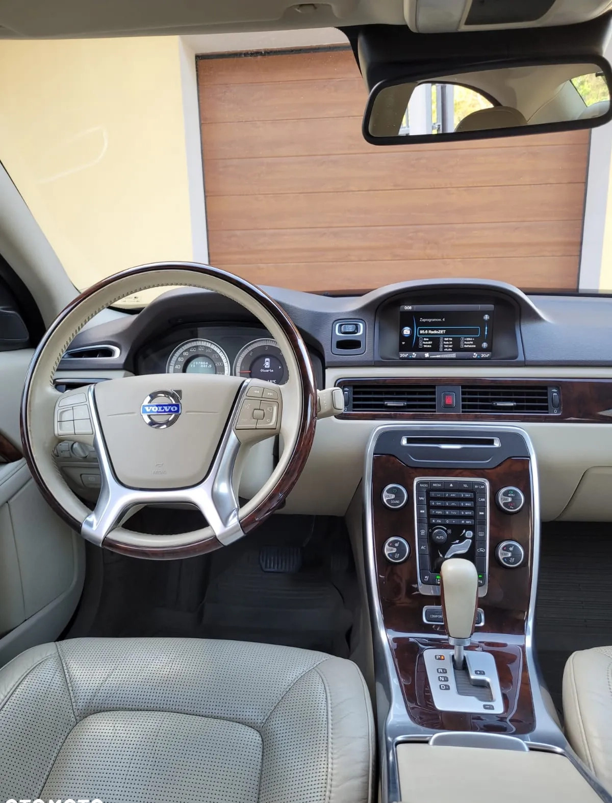 Volvo S80 cena 52900 przebieg: 197804, rok produkcji 2011 z Bydgoszcz małe 211